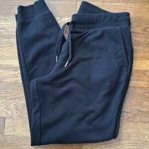 👟Old Navy joggers in black with front pockets and drawstring. Size S.